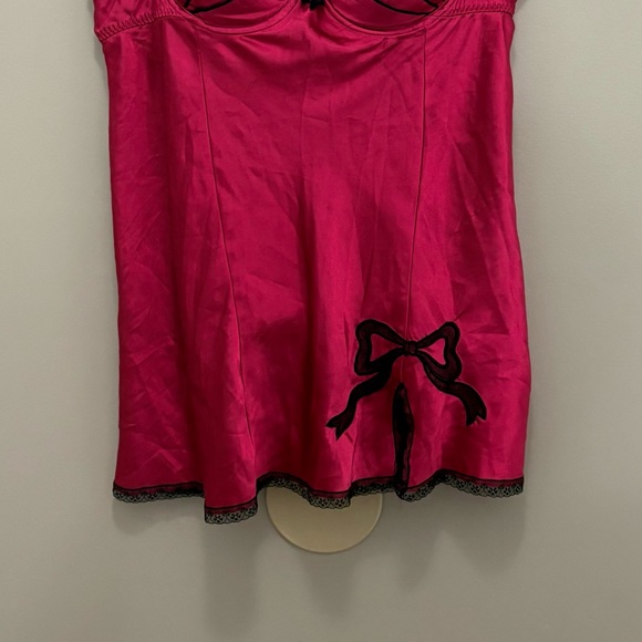 Elegant Pink Lace Trim Chemise - Picture 2 of 10